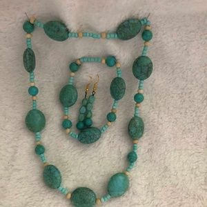 Bracelet earrings necklace set